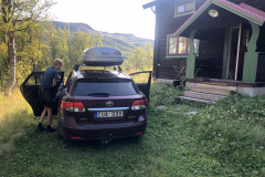 Jonatan letar grejer.