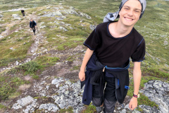 Sedan mötte vi på Jonatan och Ulrika som gick en brantare väg upp.